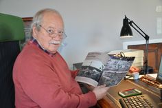Werner Cosler hat ein Fotobuch über die Geschichte des Roetgener Wasserwerks erstellt - sein Vater war dort 30 Jahre lang Filtermeister.  Foto: T. Förster