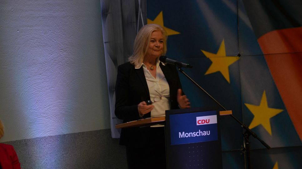 Margareta Ritter setzte ihre Bewerbungsrede unter das Motto "Monschau: Unsere Heimat - Unsere Zukunft". Foto: T. Förster