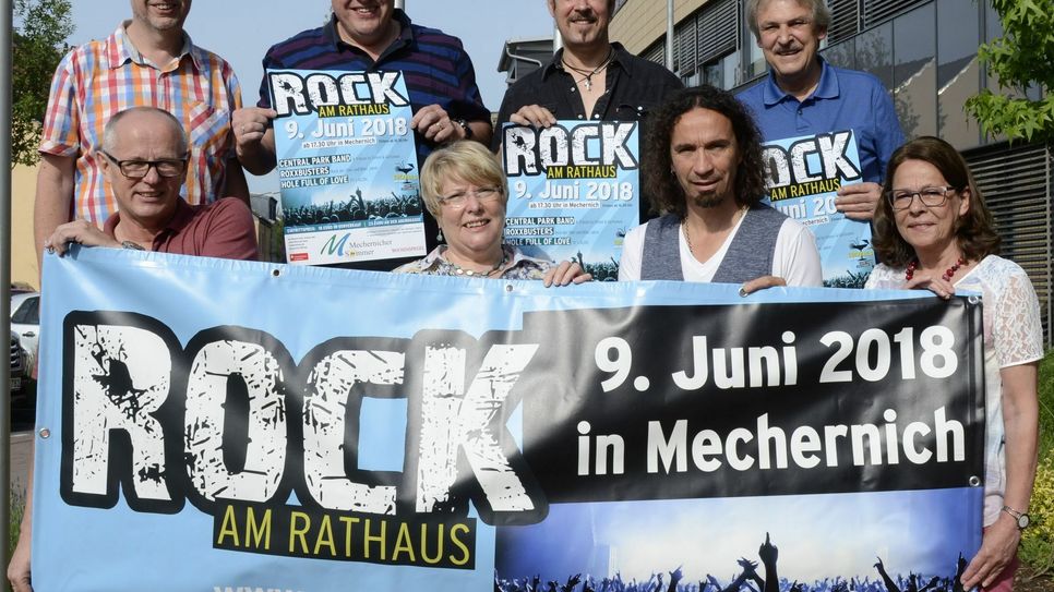 »Rock am Rathaus« und das Doppeljubiläum »50 Jahre erste kommunale Neugliederung« und »10 Jahre Mechernicher Rathaus« - in Mechernich ist was los. mn-Fotos