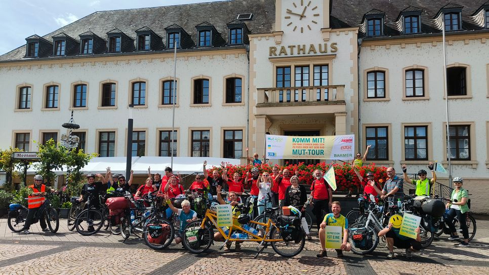 Die Mut-Tour am Rathaus in Konz.