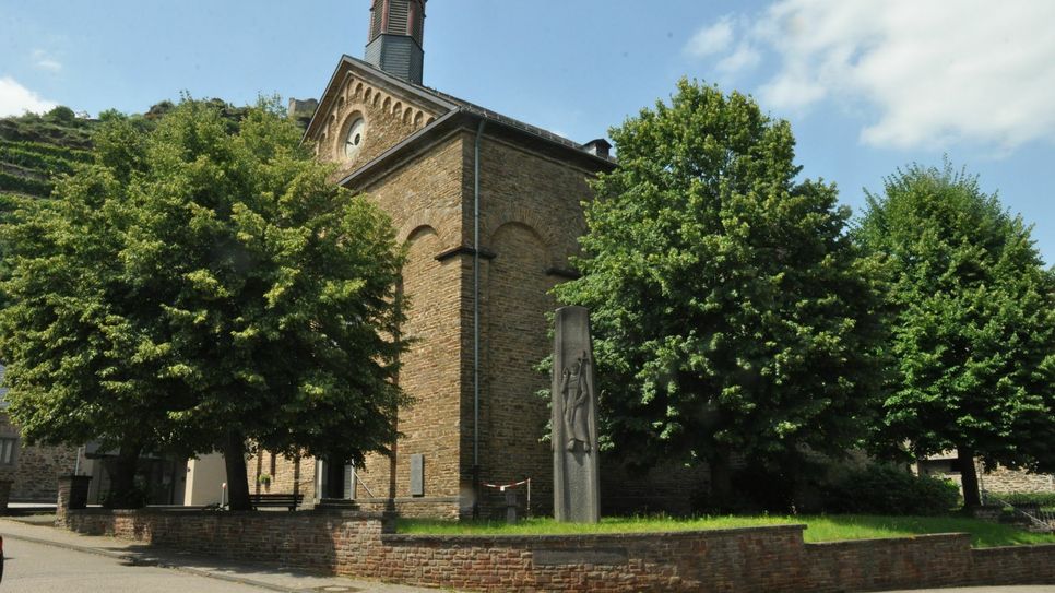 Die Koberner Pfarrkirche St. Lubentius.