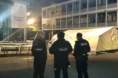 Auf dem Schulhof des Gymnasiums Cochem feierten die Jugendlichen. Einer von ihnen, ein 17-Jähriger, erlitt dabei schwerste Verletzungen. Fotos: Zender