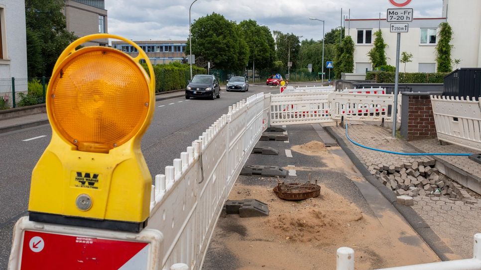 Für Bauarbeiten muss die Bruchgasse vom 22. Juli bis zum 9. August halbseitig gesperrt werden.