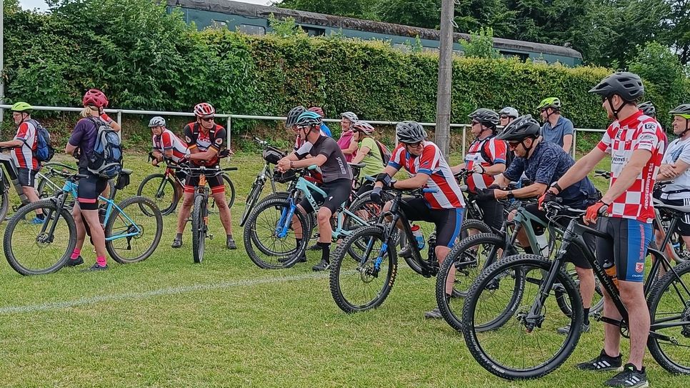 Die Gemeinde Simmerath ist beim »Stadtradeln« immer stark vertreten - herausragend dabei die Truppe der »Laimisch Riders«. Archivfoto: Hoffmann