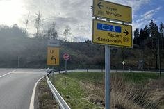Die Bundesstraße 258 wird zwischen Blankenheim und dem Abzweig Reetz saniert. Die Sanierung dauert länger als geplant.