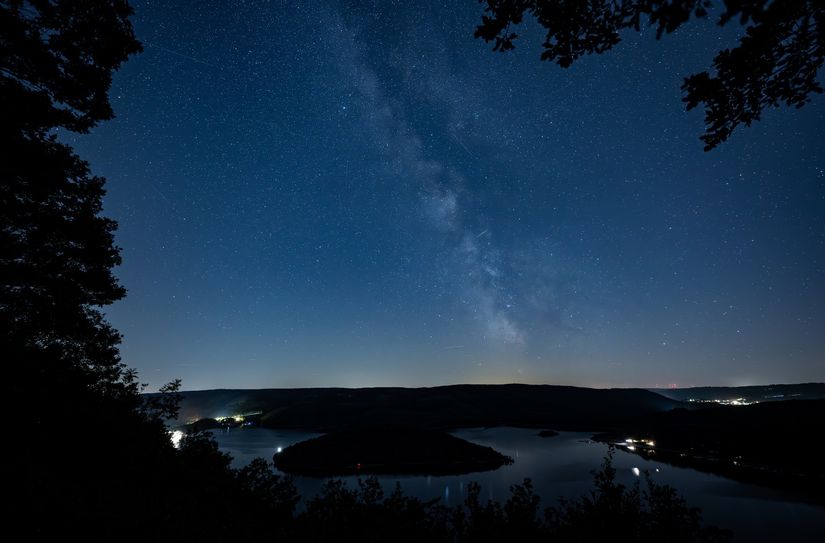 Verbringt unvergessliche Tage in der Natur und genießt die Zeit in der Sternenlandschaft.