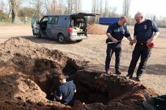 Vier Brandbomben aus dem 2. Weltkrieg sind auf der Pfingstwiese in Bad Kreuznach gefunden worden.