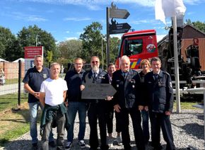 Vertreter der Freiwilligen Feuerwehr Bickendorf besuchten die Partnerwehr im belgischen Leopoldsburg. Anlass war das 20-jährige Bestehen der Partnerschaft zwischen Leopoldsburg und Thiers.