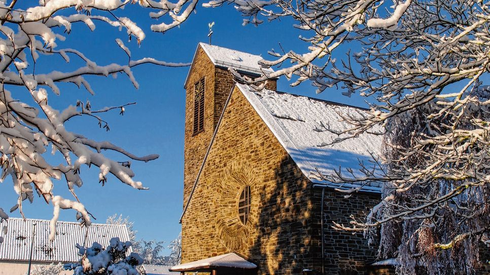 Kirchen haben auch heute noch eine ganz besondere Anziehungskraft. Ob es eine weiße Weihnacht wird, ist offen.