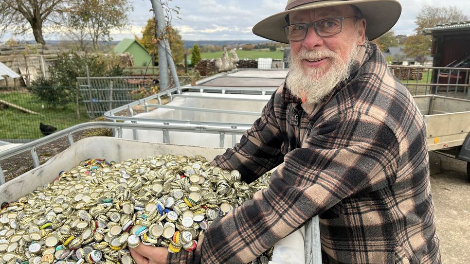 In diesem Jahr konnte Karl-Heinz »Les« Domalewski richtig aus dem Vollen schöpfen.  26 Tonnen und 305 Kilo Kronkorken wurden gesammelt.