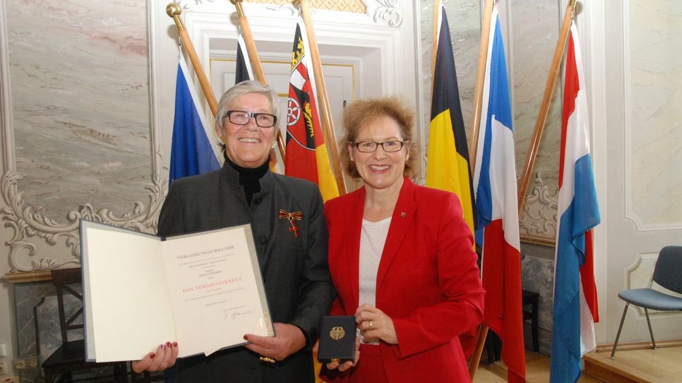 Gisela Krämer (links) und Dagmar Barzen