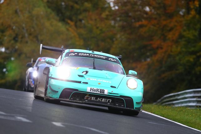 Der Belgier Alessio Picariello holte mit Klaus Bachler im Porsche 911 GT3 R mit  Startnummer 3 den Sieg.