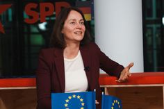 Katarina Barley ist Vizepräsidentin des Europäischen Parlaments. Sie sagt: "Das Europäische Parlament kann als Gegengewicht zu extremen Kräften verhindern, dass die EU nach rechts abdriftet."