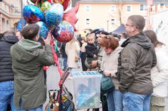 Aussteller und Organisatoren des Beda-Marktes und der Frauen- und Lifestylemesse sind zufrieden. Auch am zweiten Tag mit verkaufsoffenem Sonntag herrschte in Bitburg Volksfeststimmung.