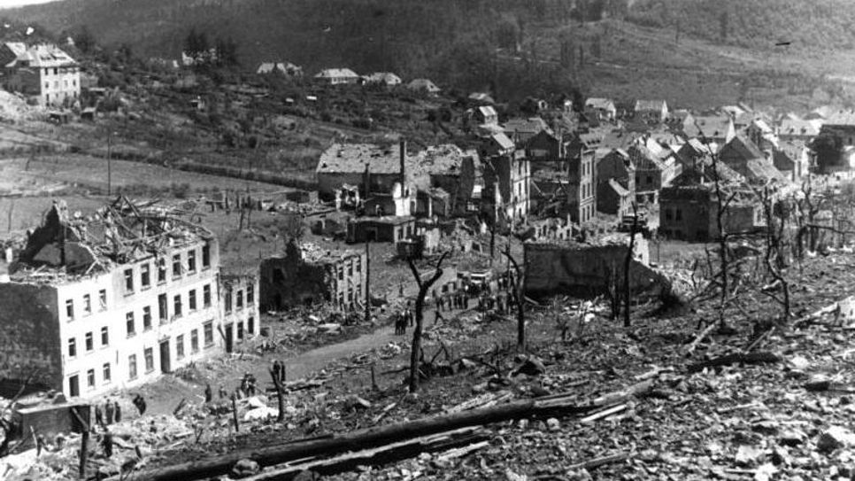 Prüm 1949 nach der Explosionskatastrophe