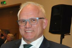 Neuer Job für Ex-MdB Peter Bleser: Der 71-Jährige wurde zum neuen Ortsbürgermeister von Brachtendorf gewählt.