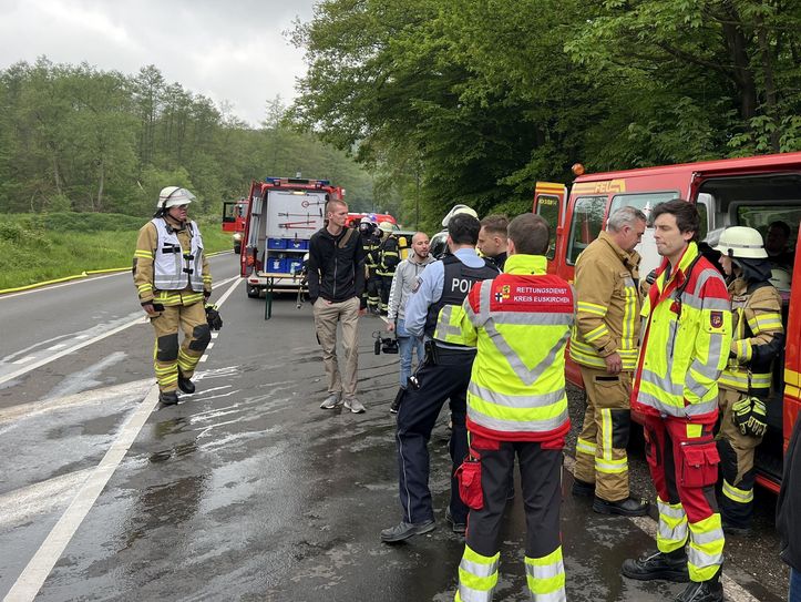 Rund 80 Feuerwehrleute wurden bei den Löscharbeiten des Krematoriums eingesetzt.