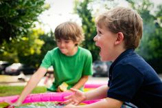 Das Spielmobil »Knallfrosch« des Kinderschutzbundes Bad Kreuznach steht in den Startlöchern und ist bereit für die Saison 2019.  Foto: Ashton Bingham