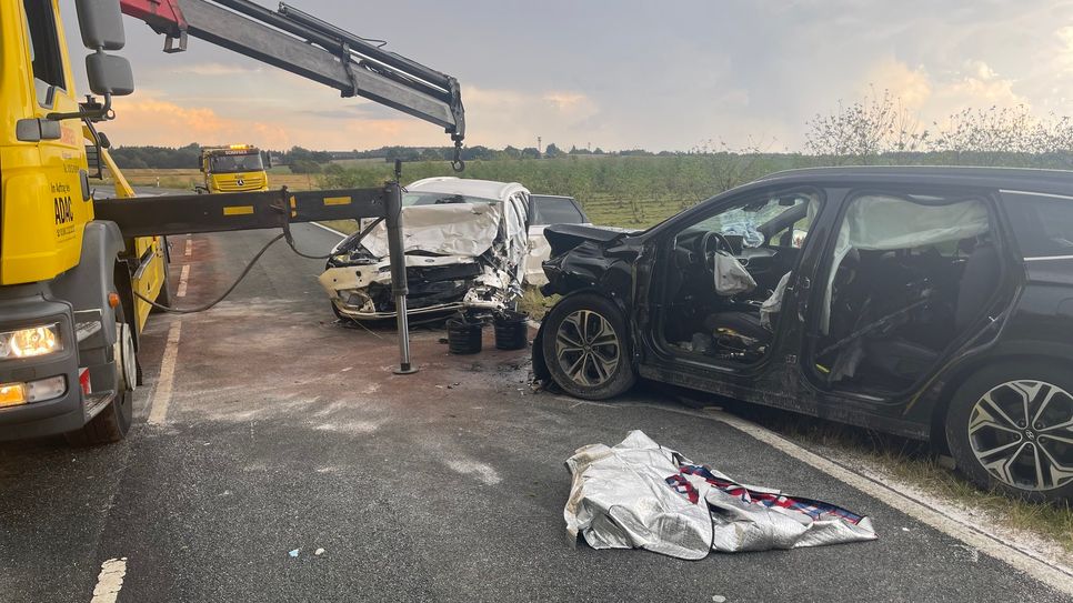 Vier Schwerverletzte forderte der Unfall zwischen Büchel und Ulmen.