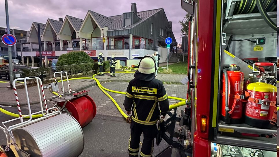 Die Helfer hatten den Kellerbrand schnell unter Kontrolle. Verletzt wurde niemand.