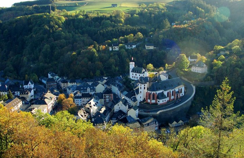 Blick auf Neuerburg.