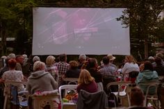 Vor zwei Jahren wurde der erste Teil von »Tatort Falkenlay« beim Open-Air Kino-Picknick in Bad Bertrich gezeigt.